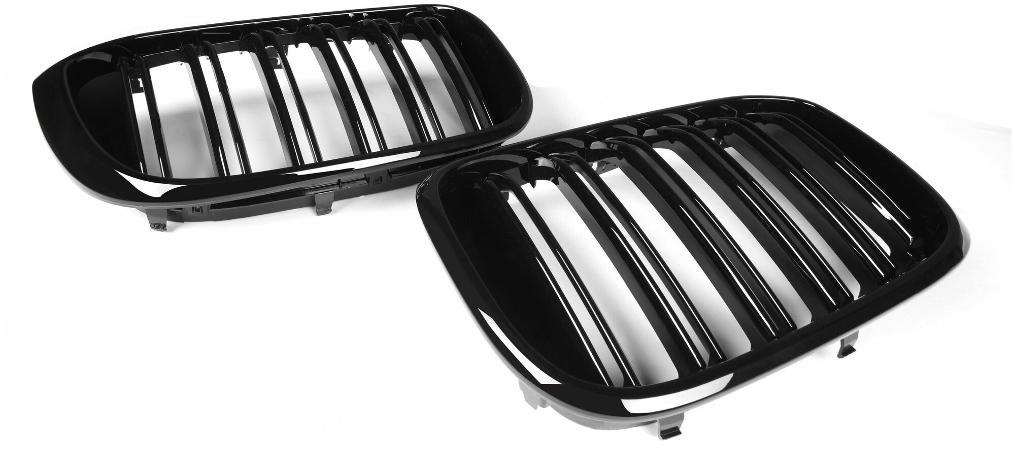 Решетки радиатора BMW X3 G01 X4 G02 дорестайлинг 2019-2021 ноздри сдвоенные черные глянцевые горбатые X3M X4M стиль RGBMX3G01X2GB