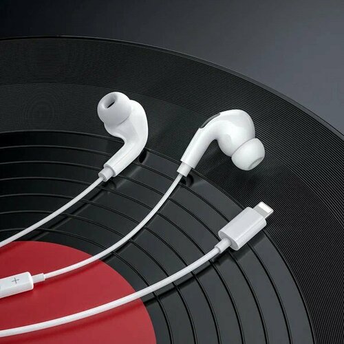 Проводные вакуумные наушники для айфона с микрофоном разъем lightning Hoco M111 Pro for iPhone 85000₽
