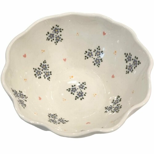 Глубокая тарелка ручной работы в голубой цветочек с сердечками полуфарфор 3553₽