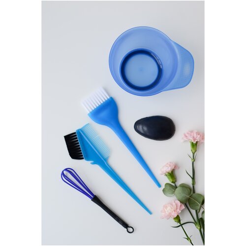 Набор для окрашивания волос (чаша + 2 кисти + венчик + защита для ушей), цвет голубой