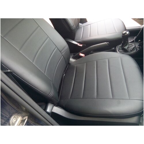 Авточехлы Renault Logan 1 экокожа 2002 - 2014 годы выпуска