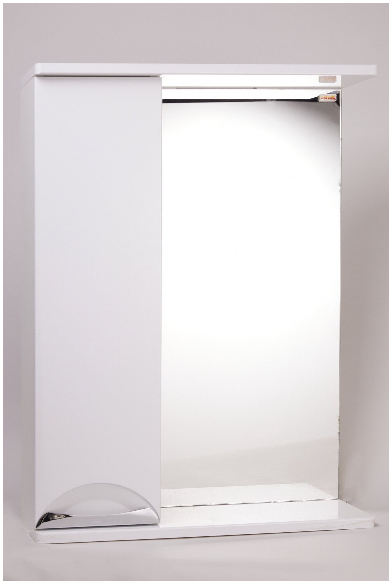 Зеркало-шкаф Делла-55 без светильника левый 55х16х74 см цвет белый Bestex