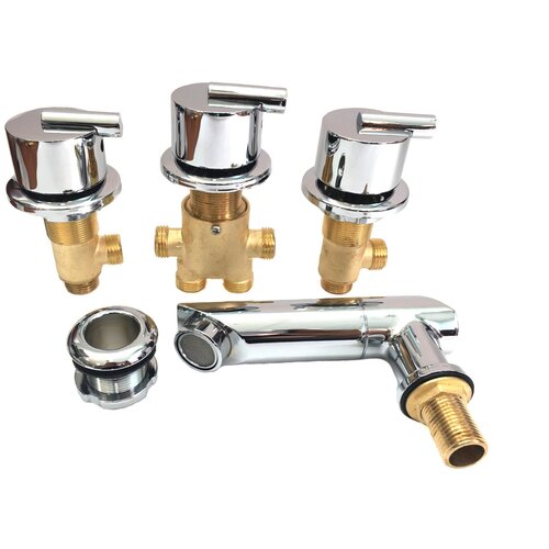 Смеситель врезной на борт ванны