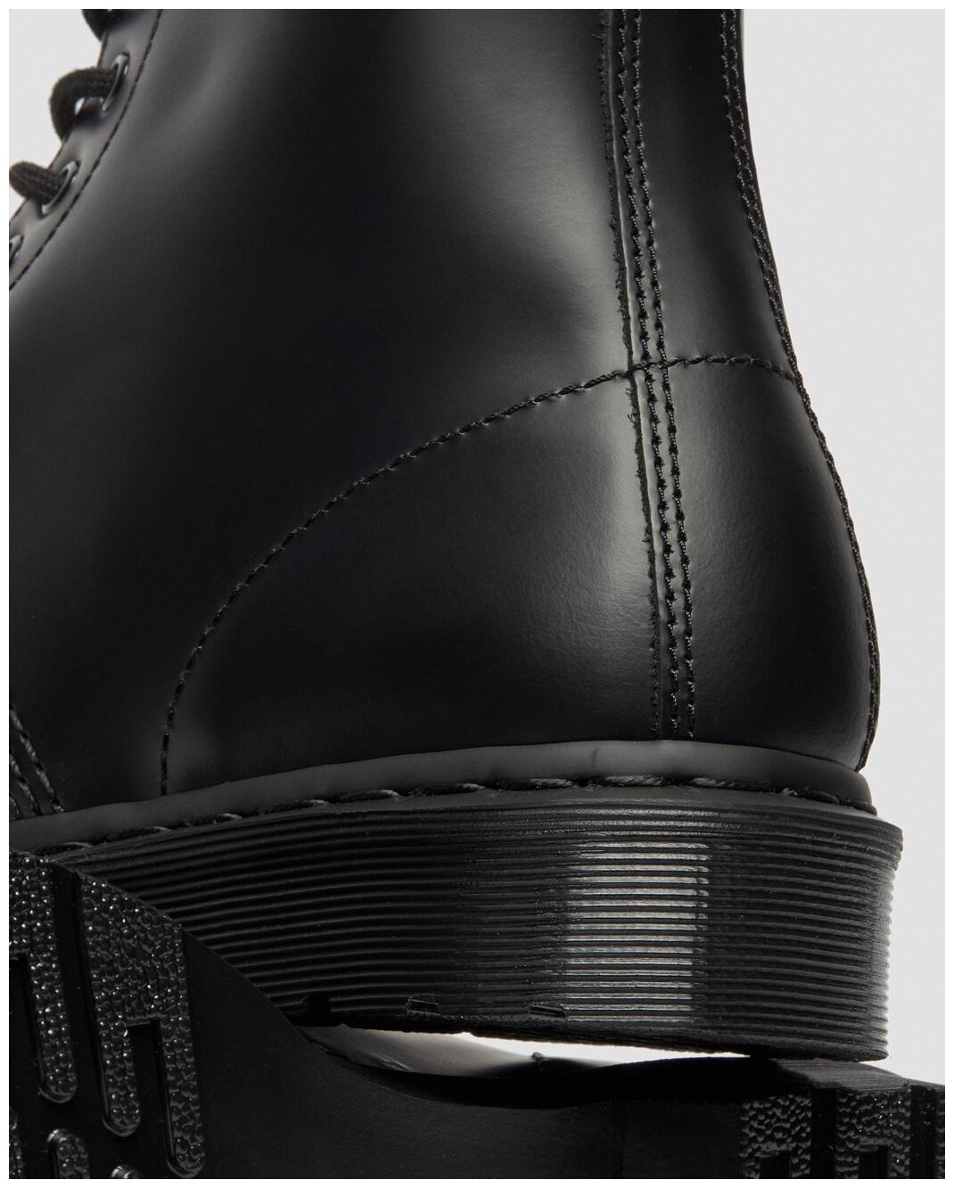 Ботинки берцы Dr. Martens — купить в интернет-магазине по низкой цене ...