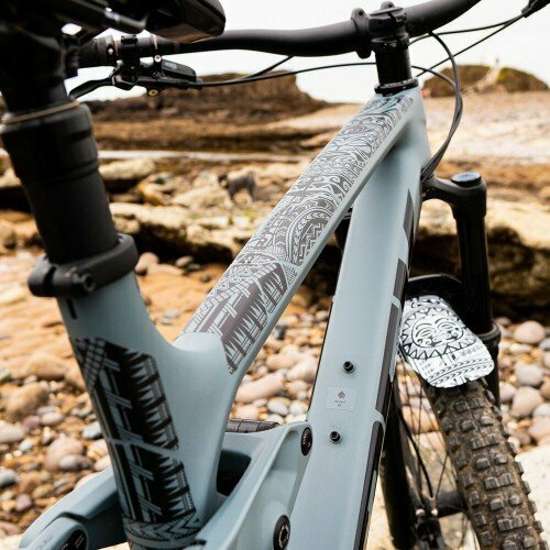 Защита рамы Mucky Nutz Frame Skinz Tribal Matt (MN0217)