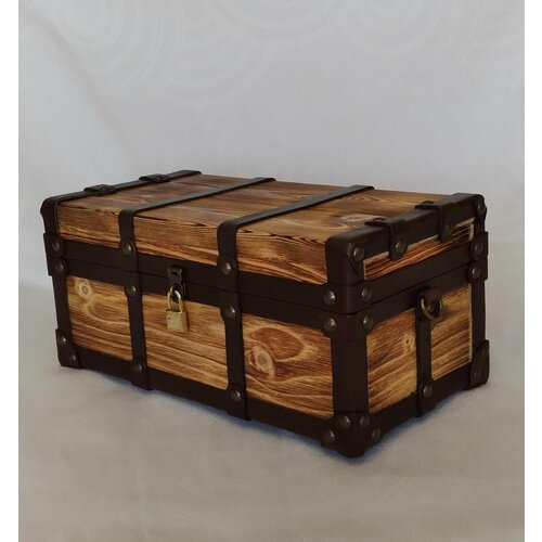 Шкатулка 35 19 16 ( дерево , кожа) авторская