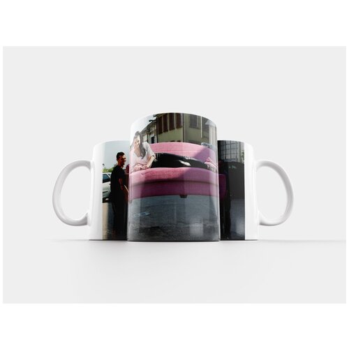 фото Кружка "диван, мобильный, девочка лежащая" 320 мл lotsprints