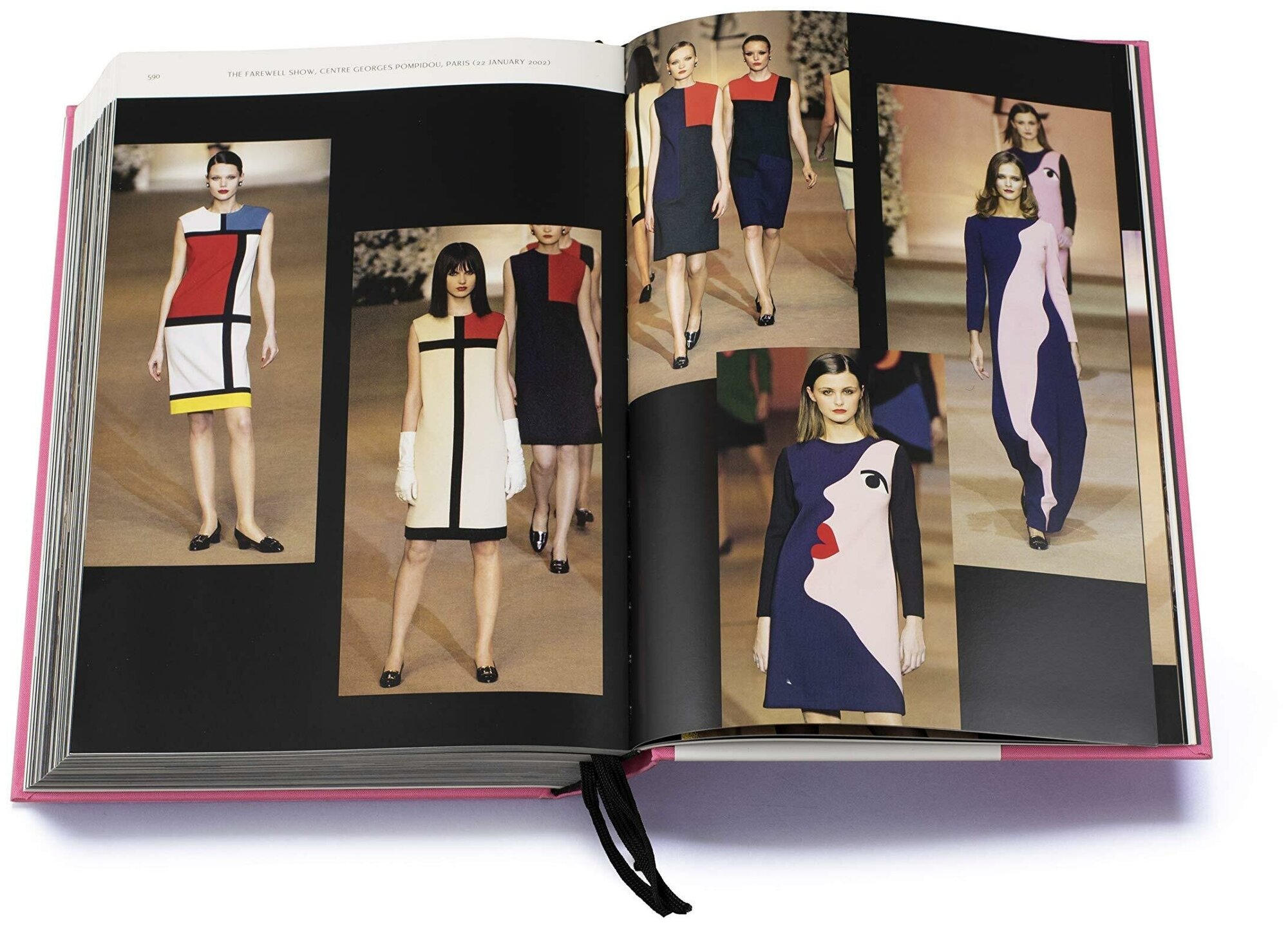 Olivier Flaviano "Yves Saint Laurent Catwalk : The Complete Haute Couture Collections 1962-2002"