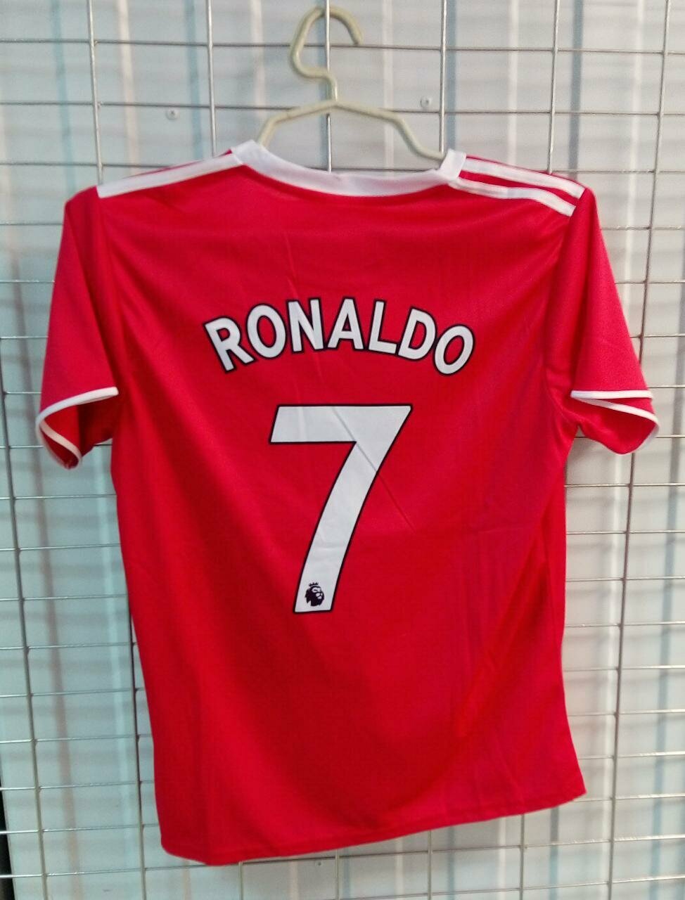 RONALDO размер 30 (на 15-16 лет ) форма ( майка + шорты ) футбольного клуба Манчестер Юнайтед №7 Рональдо красная