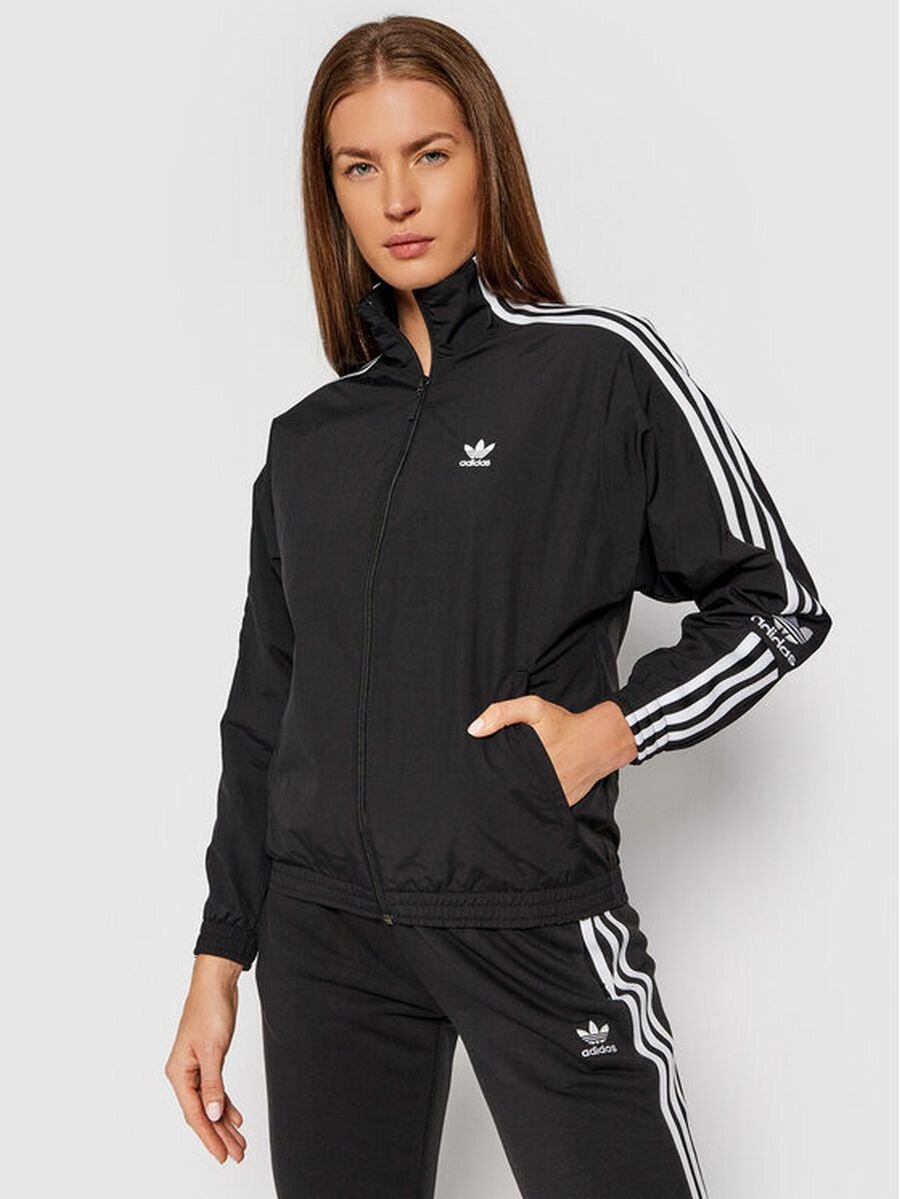 Куртка спортивная adidas