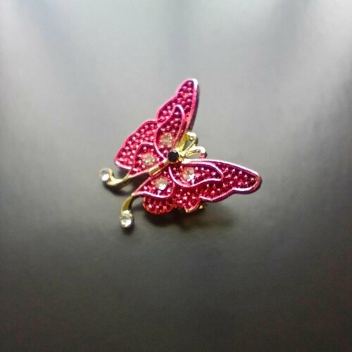 фото Брошь брошка бабочка розовая, стразы, розовый, золотой