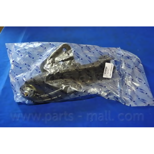 PARTS-MALL PXCAA-018LR (545404F000) рычаг пер. подв. нижн. r