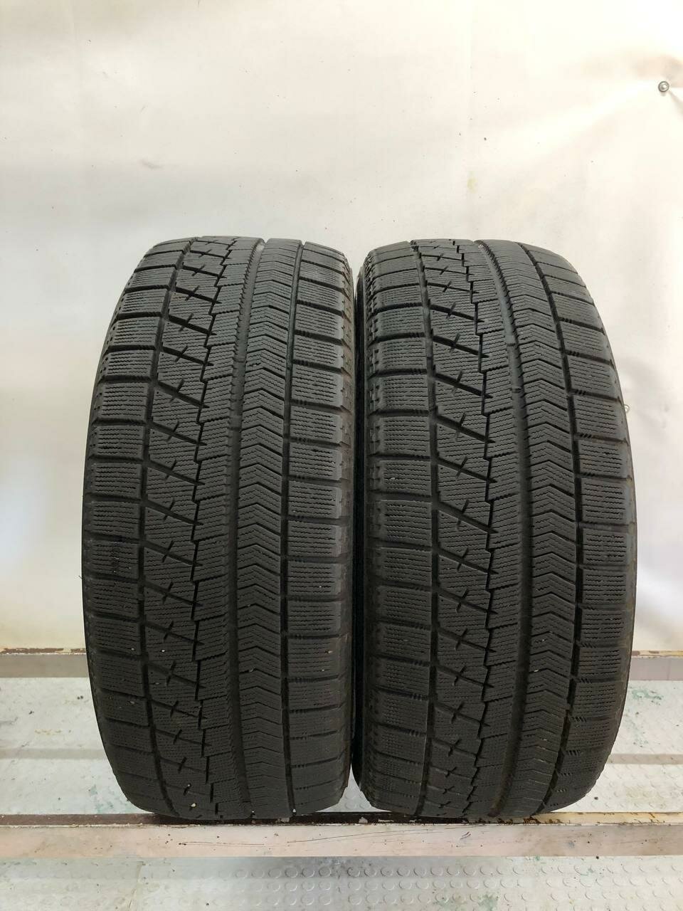 Bridgestone Blizzak VRX 215/50 R17 БУ Шины Зимние