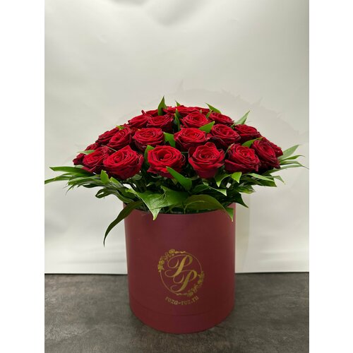 Коробка с розами Roza Roz