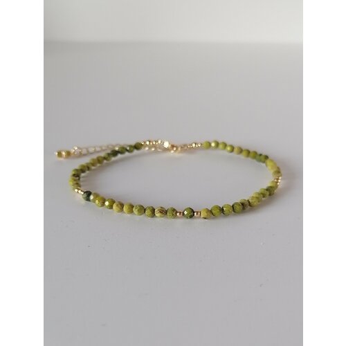 Браслет, жадеит, 1 шт., размер 23 см., размер one size, диаметр 10 см., зеленый