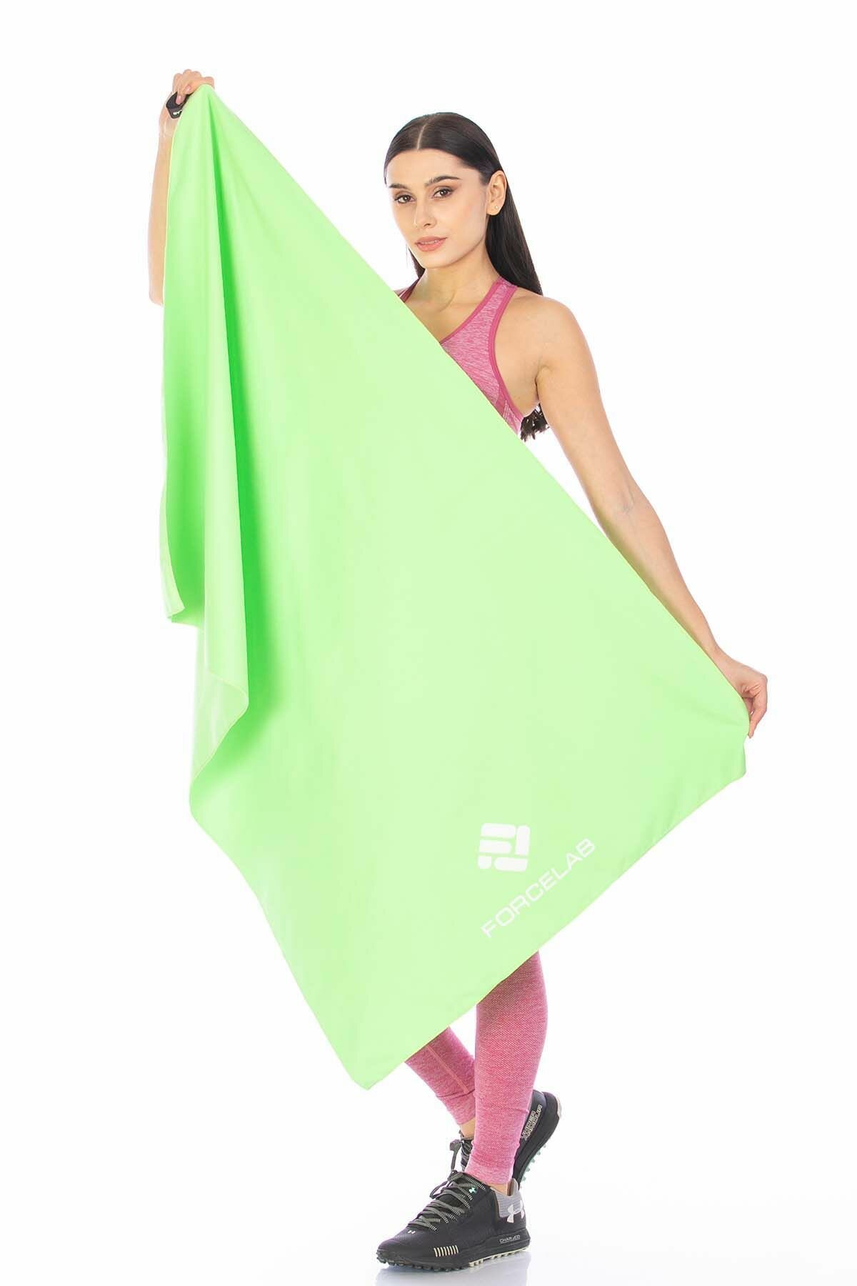 фото Полотенце FORCELAB большое спортивное быстросохнущее мягкое из микрофибры для бассейна, тренировок, фитнеса, спорта, для рук и лица размер 80х130, зеленое