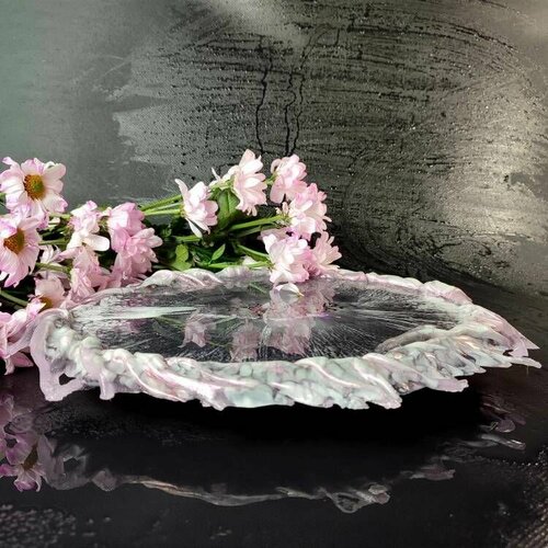 Блюдо Сиреневый шелк из эпоксидной смолы 4488₽