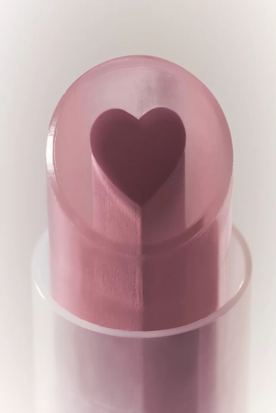 Изображение Arive Makeup Оттеночный солнцезащитный бальзам для губ Pretty Protective Tinted Lip Balm SPF30 PA++ 3,2г 01 Caring