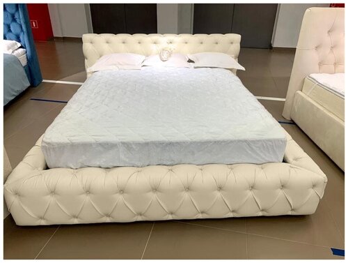 Кровать с мягким изголовьем Ирэн, 160х200