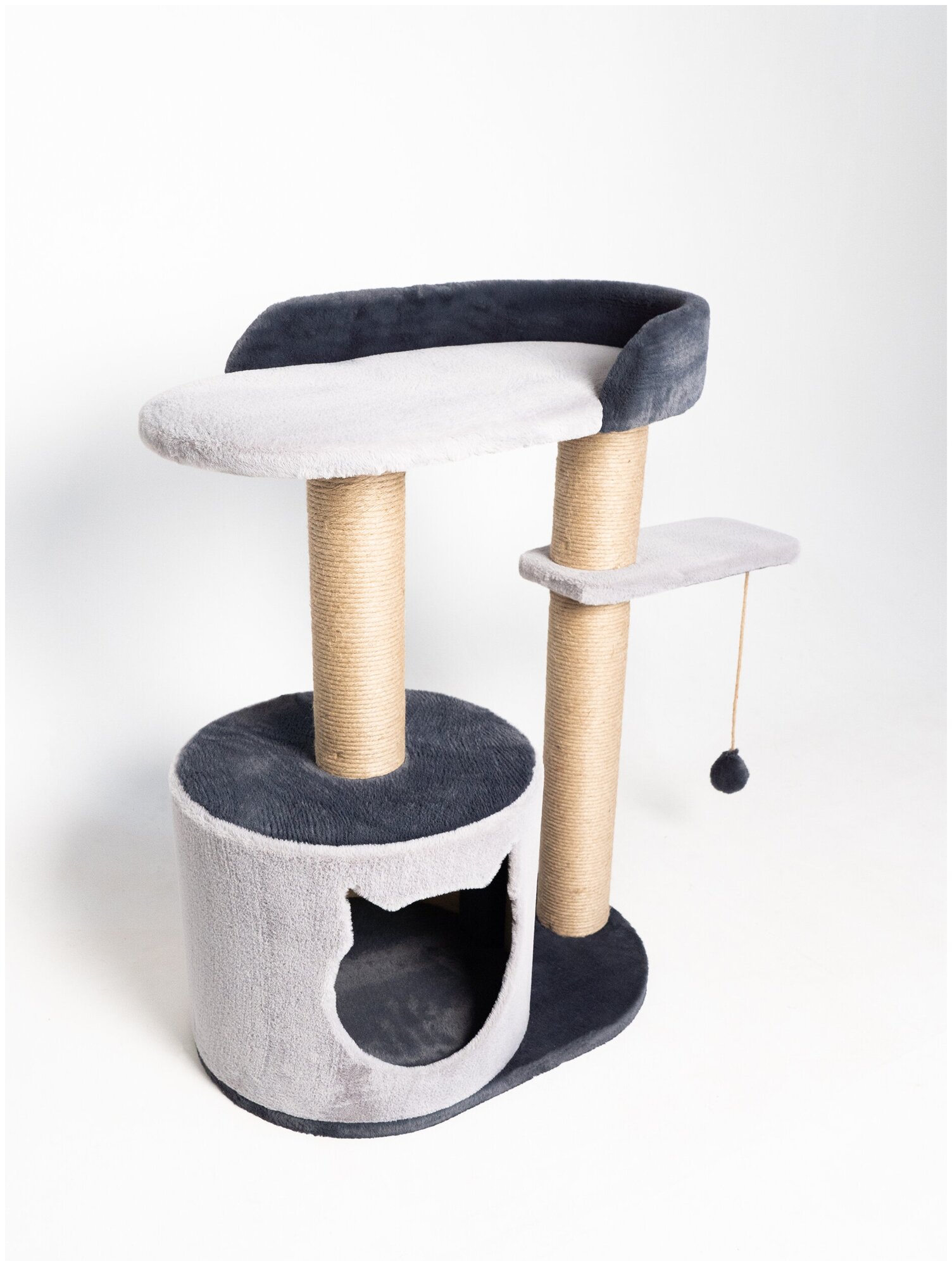 Игровой комплекс-когтеточка Клампи "Монако" для кошек, с домиком, серый - фотография № 1
