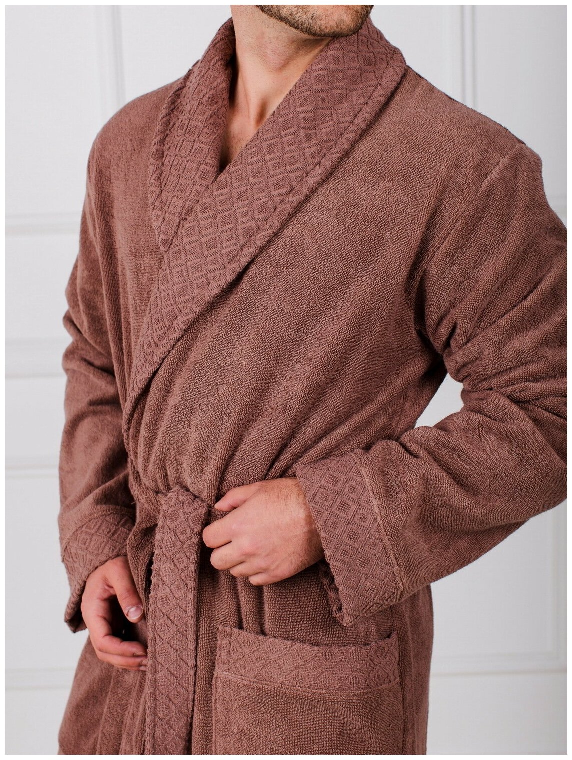 Мужской махровый халат воротник шалька Росхалат, коричневый. Размер 46-48 - фотография № 2