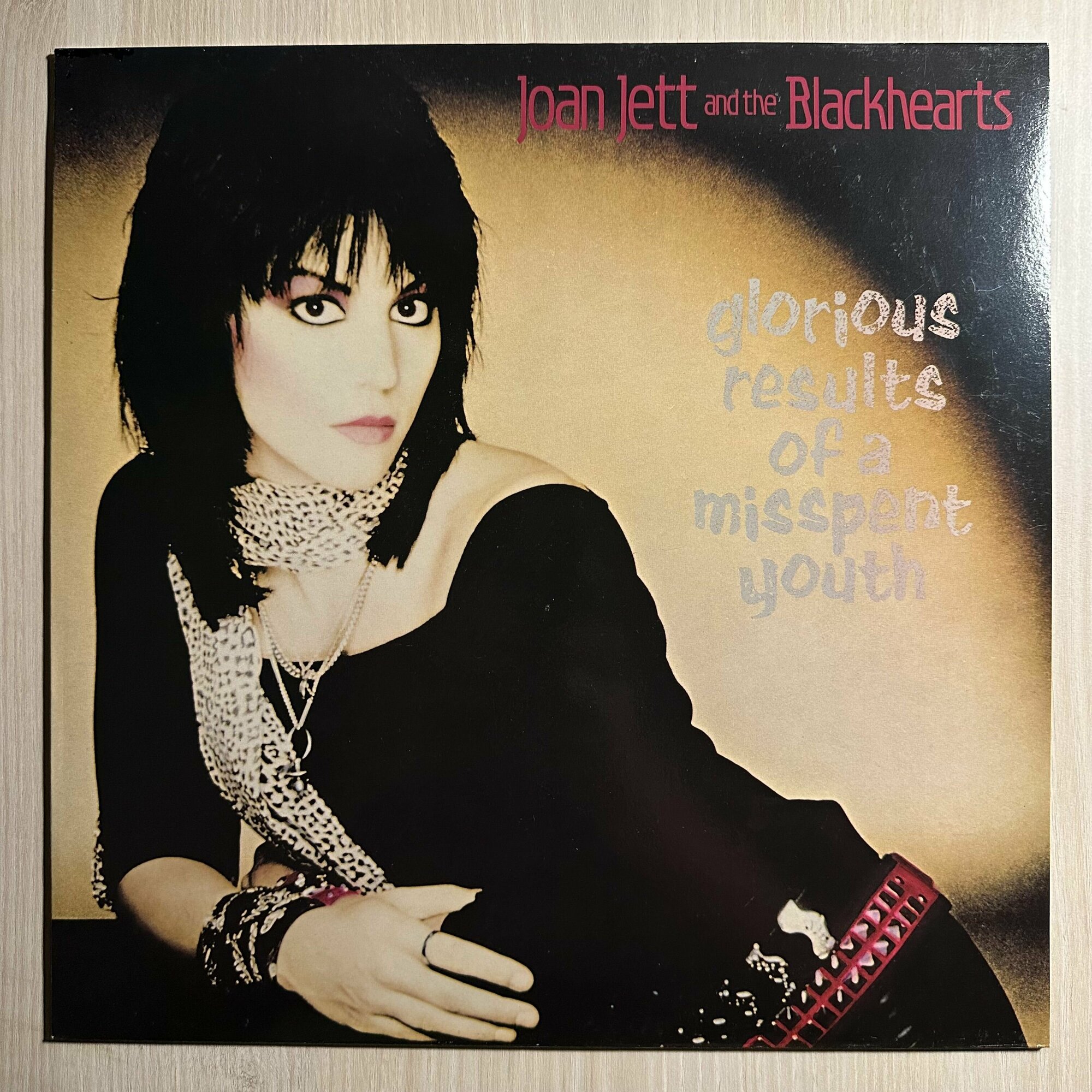 Виниловая пластинка Joan Jett And The Blackhearts Glorious Results Of A Misspent Youth (Голландия 1984г.)