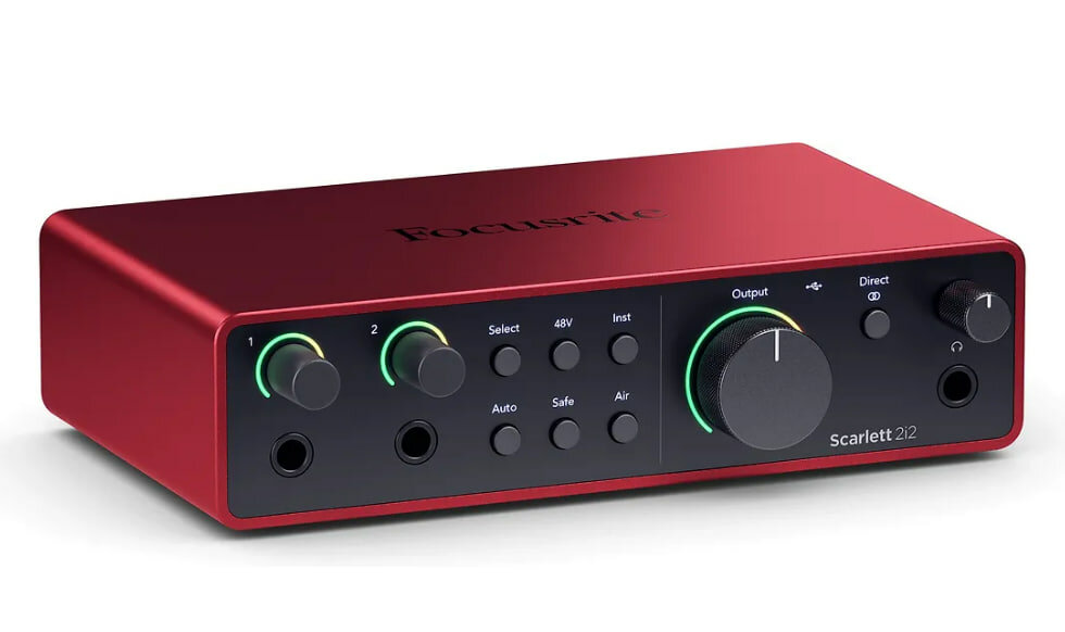 Внешняя звуковая карта Focusrite Scarlett 2i2 4rd Gen