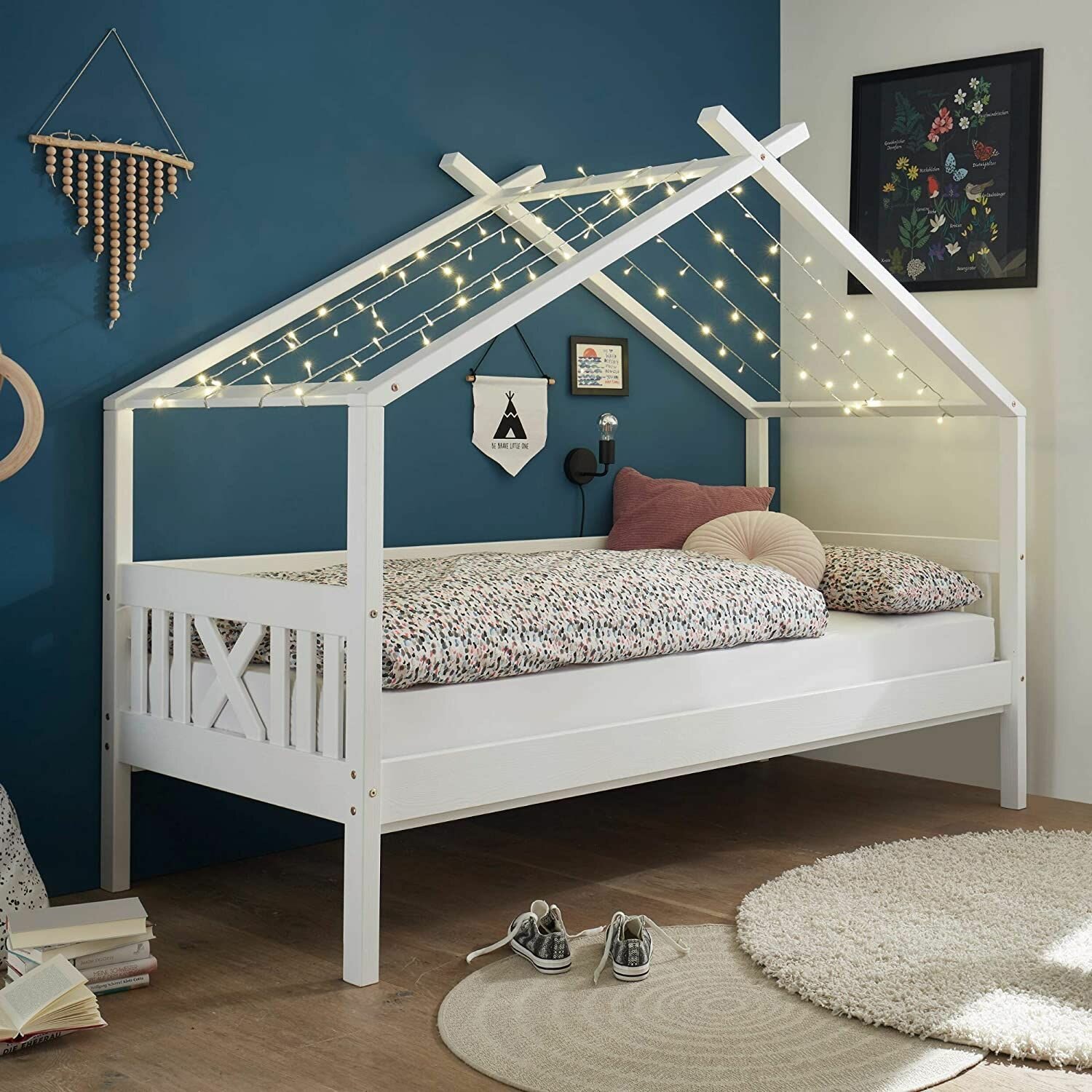 фото Кровать односпальная Джульетта 90х200 см из массива сосны с настилом, белый