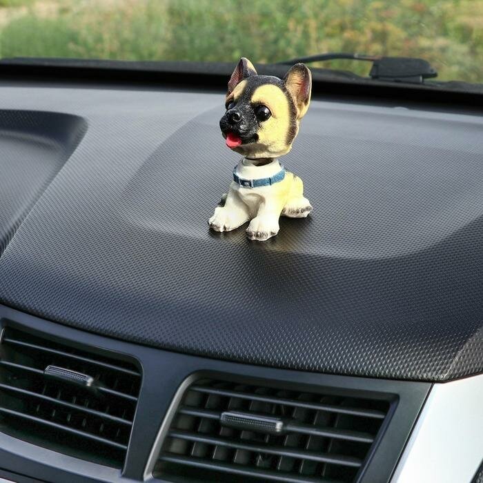FlashMe Собака на панель авто качающая головой мини овчарка