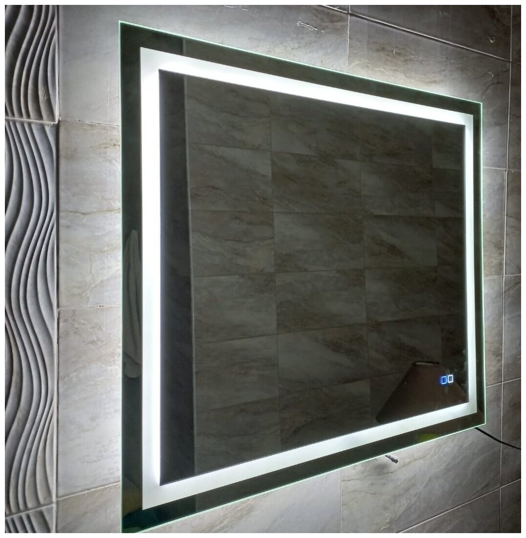 Зеркало настенное для ванной комнаты с регулируемой парящей двойной LED подсветкой/ Прямоугольное/С сенсорным управлением/Влагоустойчивое/ 80х60 см - фотография № 1