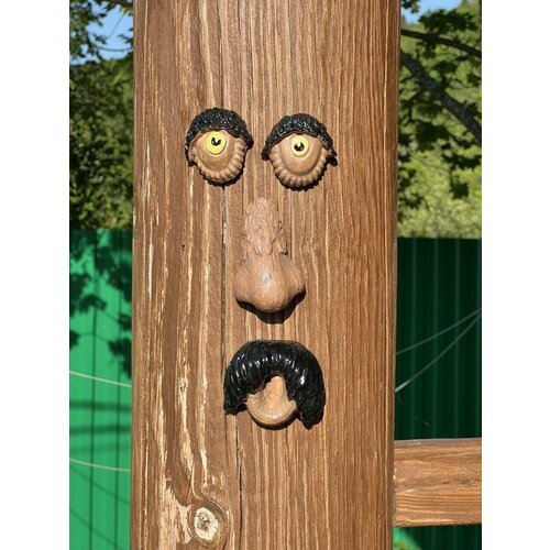 Фигурка садовая лицо лешего на дерево стену