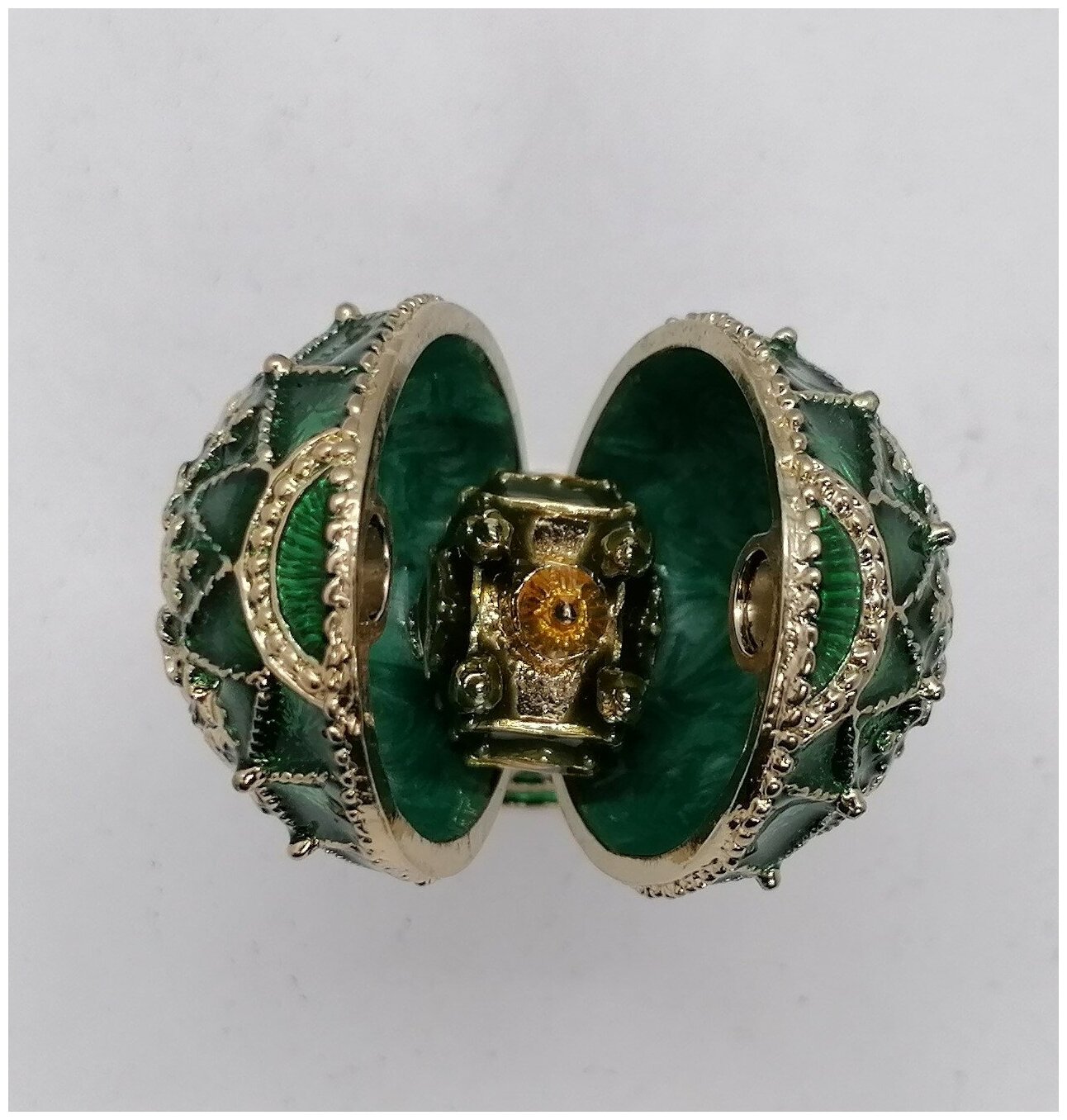 Яйцо Фаберже герб с храмом — фото 1