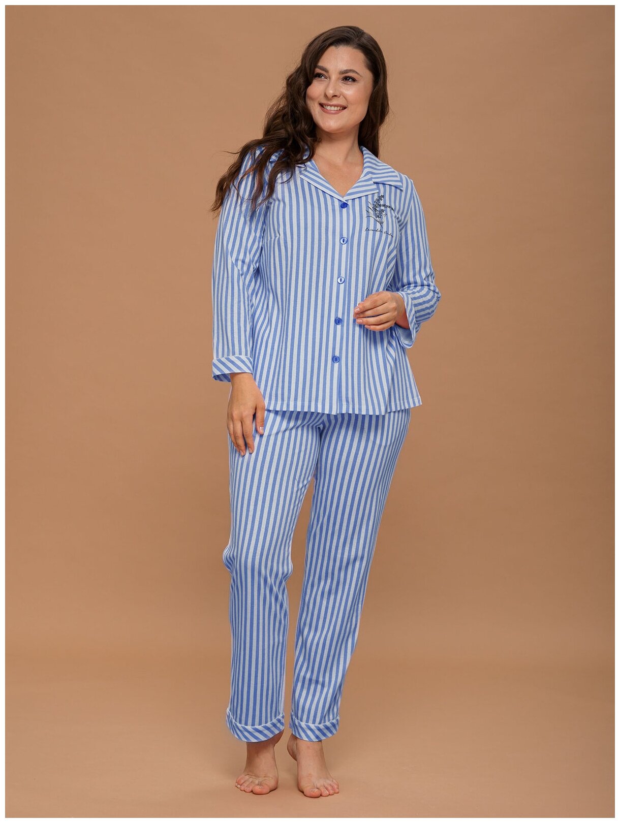 Пижама домашняя женская Алтекс рубашка со штанами голубая, размер 54 - фотография № 3