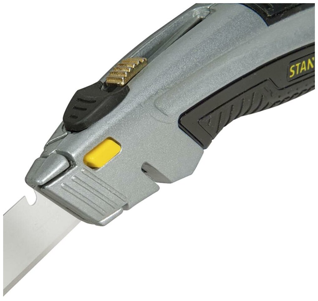 Монтажный нож STANLEY DynaGrip 0-10-788 - фотография № 4