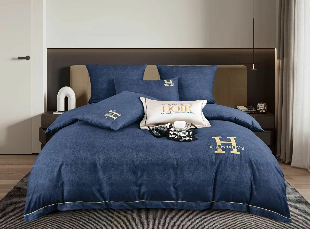 Постельное белье HOME COLLECTION LUX семейный размер