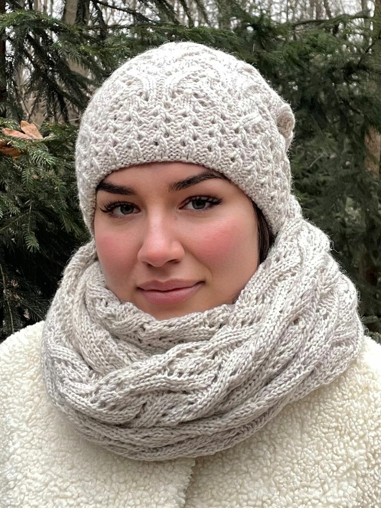 Комплект с головным убором  МариОль, ажурный для женщин