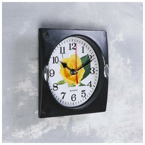 фото Часы настенные, серия: цветы, "роза жёлтая", дискретный ход, d=13 см, 15 x 15 см yandex market
