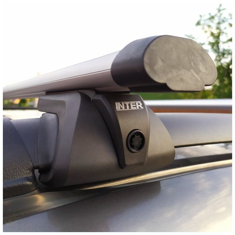 Багажник на крышу Inter Titan для Skoda Octavia 2 / Шкода Октавия 2008-2013 A5 с секретками, аэродинамические дуги 120