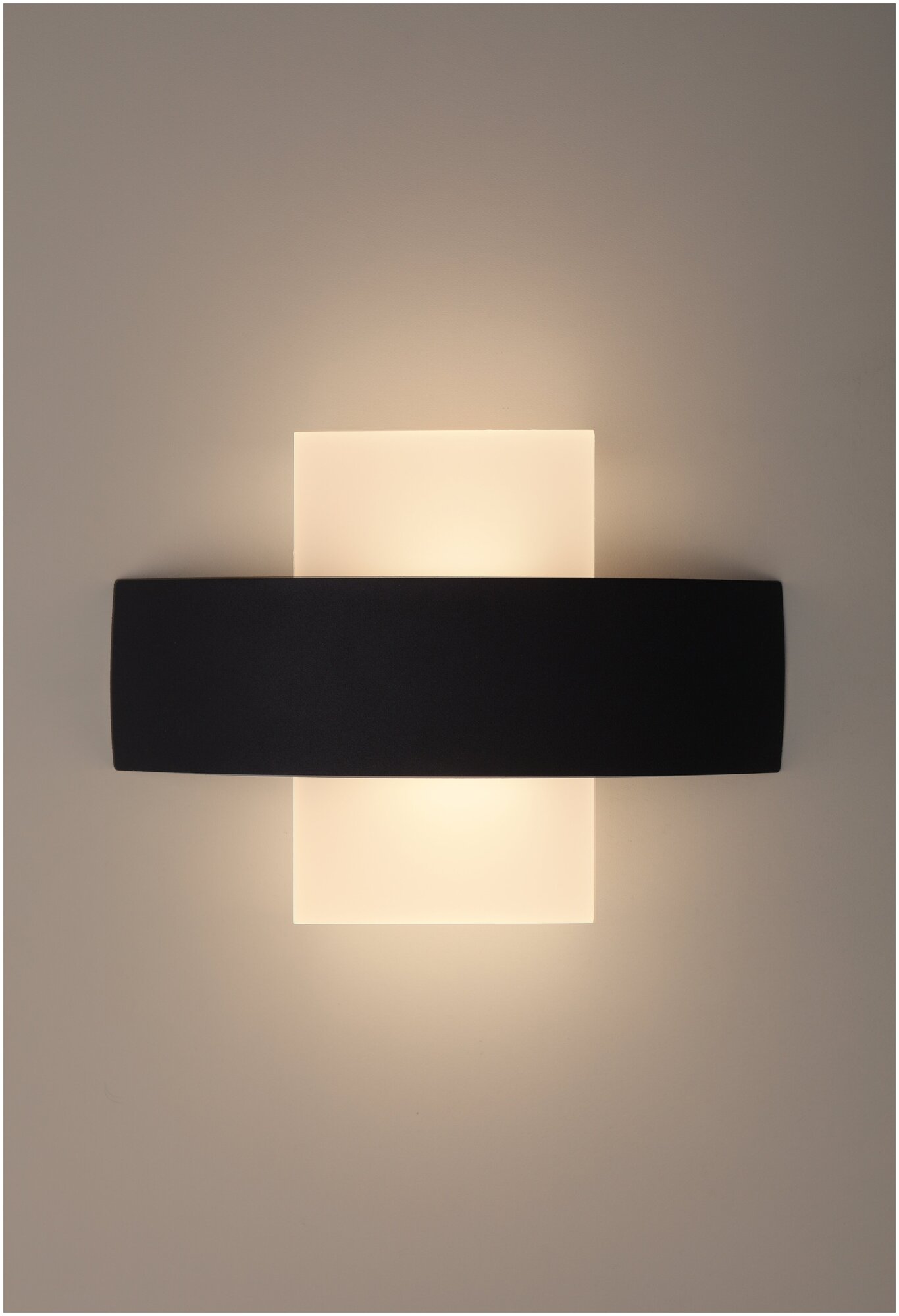 Декоративная подсветка светодиодная ЭРА WL7 WH+BK 6Вт IP54 белый/черный - фотография № 10
