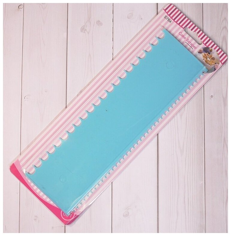 фото Гребенка-шпатель для декора торта / 6