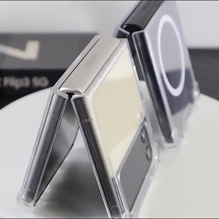 Чехол для Samsung Galaxy Z-Flip 3 Magsafe противоударный с поддержкой беспроводной зарядки, прозрачный — фото 1