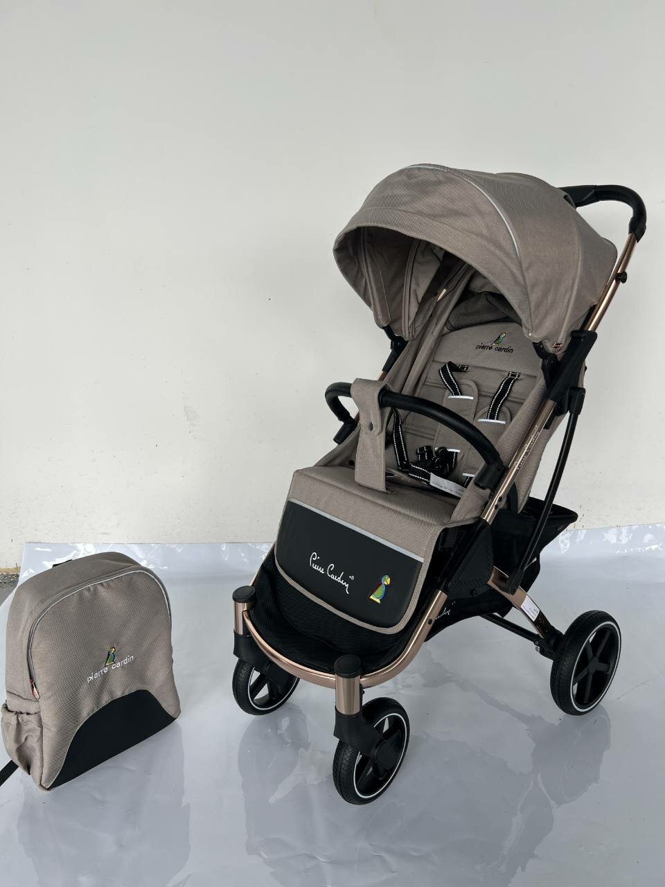 Коляска Piere cardin PC 666