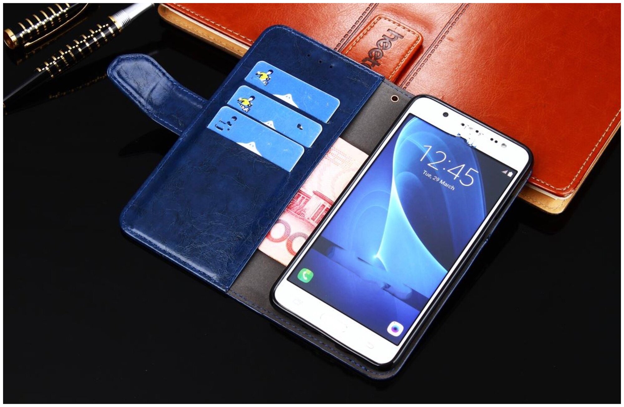 Чехол-книжка MyPads для Samsung Galaxy J4 (2018) прошитый по контуру с необычным геометрическим швом синий — фото 1