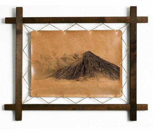 Картина Вулкан, интерьерная для украшения и декора на стену в деревянной раме, подарок, натуральная кожа, BoomGift