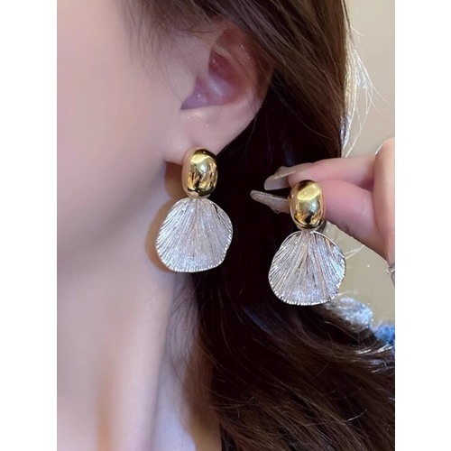 Серьги с подвесками, размер 35 мм, серебристый/золотистый