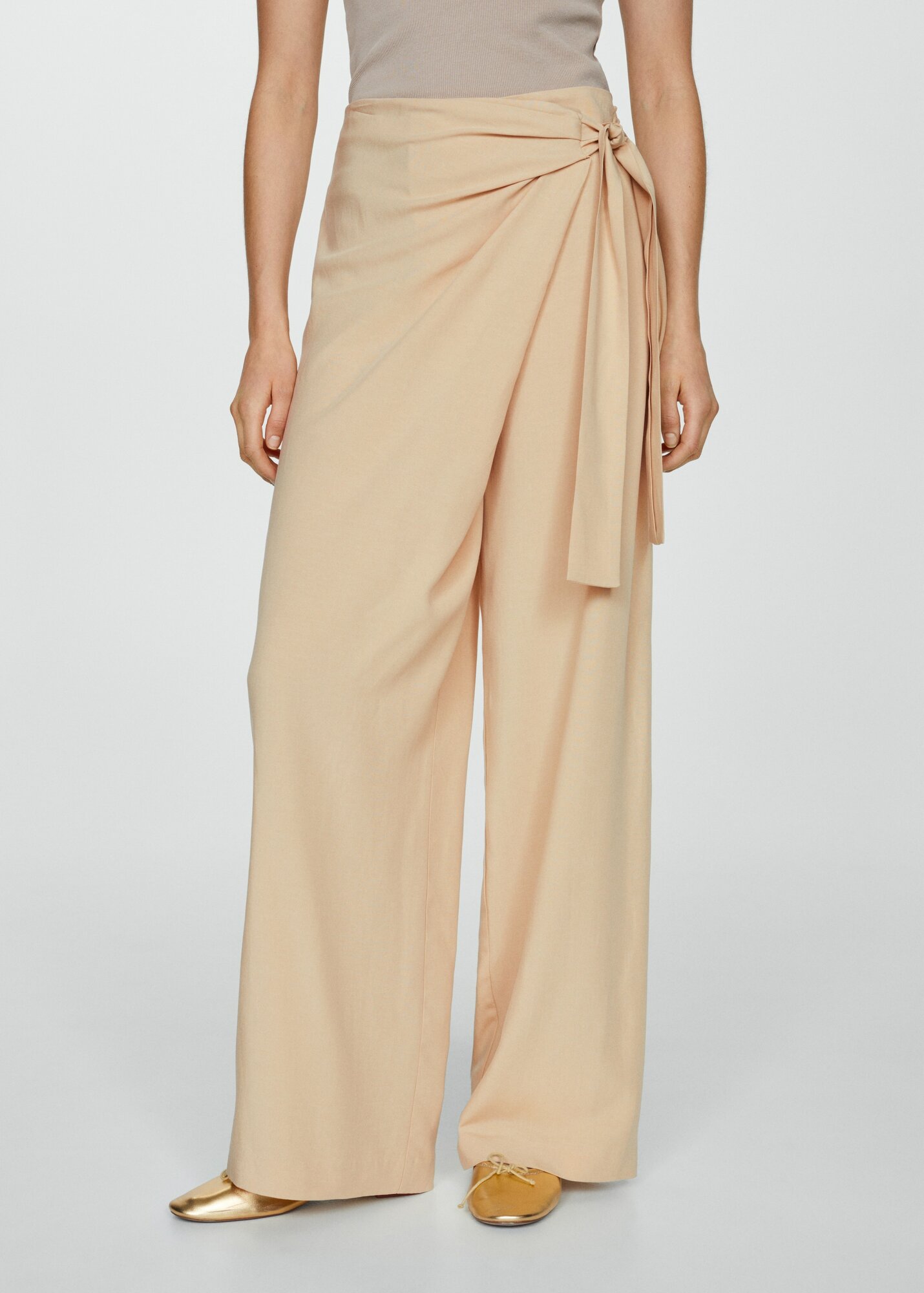 Брюки MANGO, размер 40 EU, бежевый — фото 1