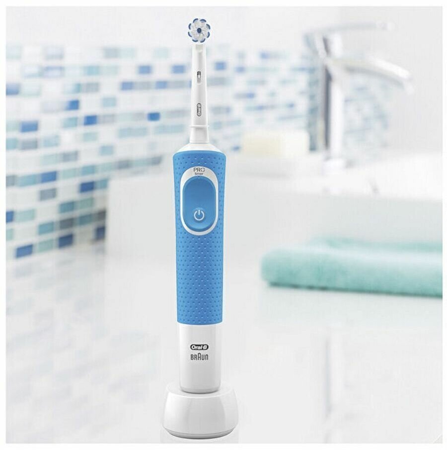 Электрическая зубная щетка Oral-B Vitality Sensi Blue D100.413.1 - фотография № 3