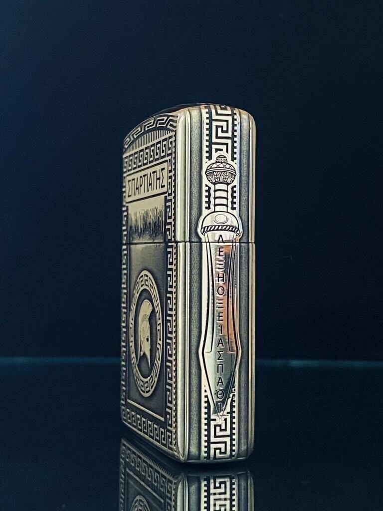 Зажигалка бензиновая Zippo(Armor) Воин Спарты Кастом Хром - фотография № 3