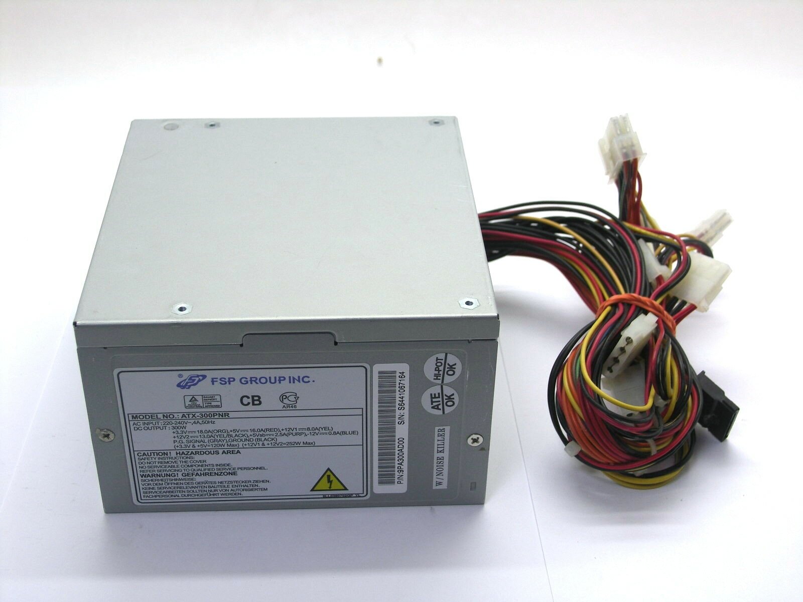 Блок питания FSP 300W ATX 24+4/1SATA/120fan ATX-300PNR