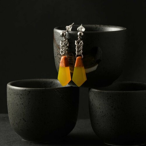 Серьги пусеты Алёна Китаева Гео, желтые рыбки, дерево, размер 37 мм, коричневый, желтый